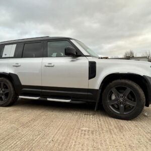 land rover defender 110