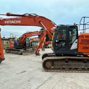 Hitachi ZX225 USLC-6 Excavator