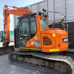 Doosan DC140 LCR Excavator